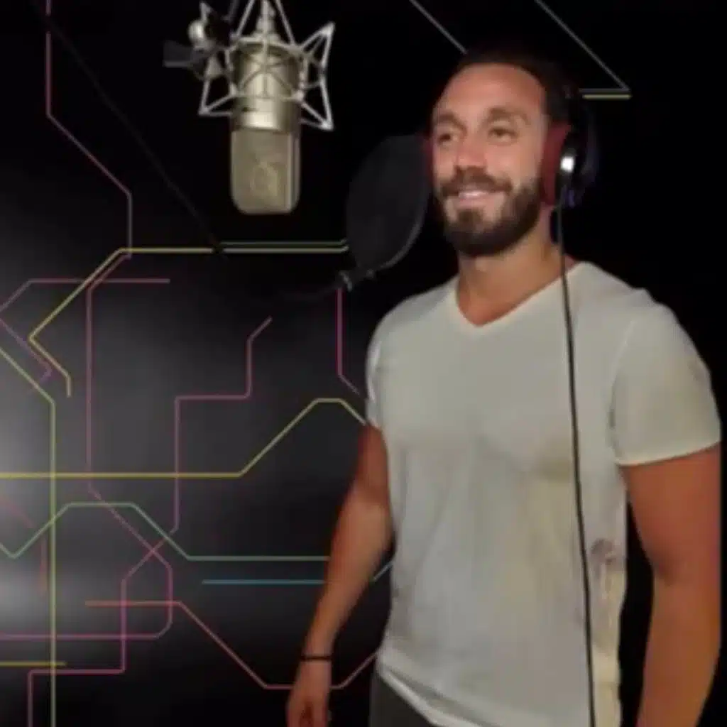 سهران و ناطر عينيكي