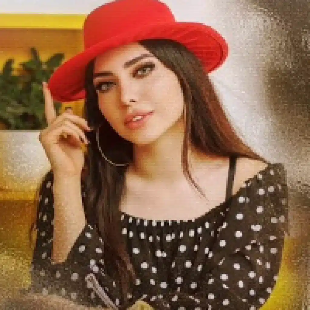 خالقها اسم وسمعه