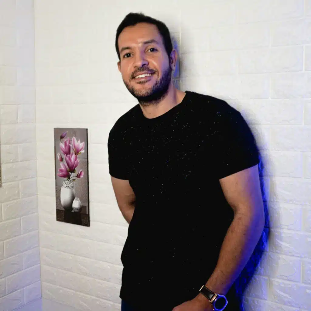 راحت ياخال &  مغرم