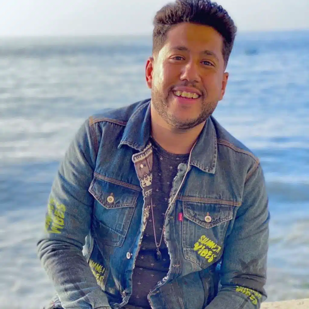 الرجوله مش هز كتاف