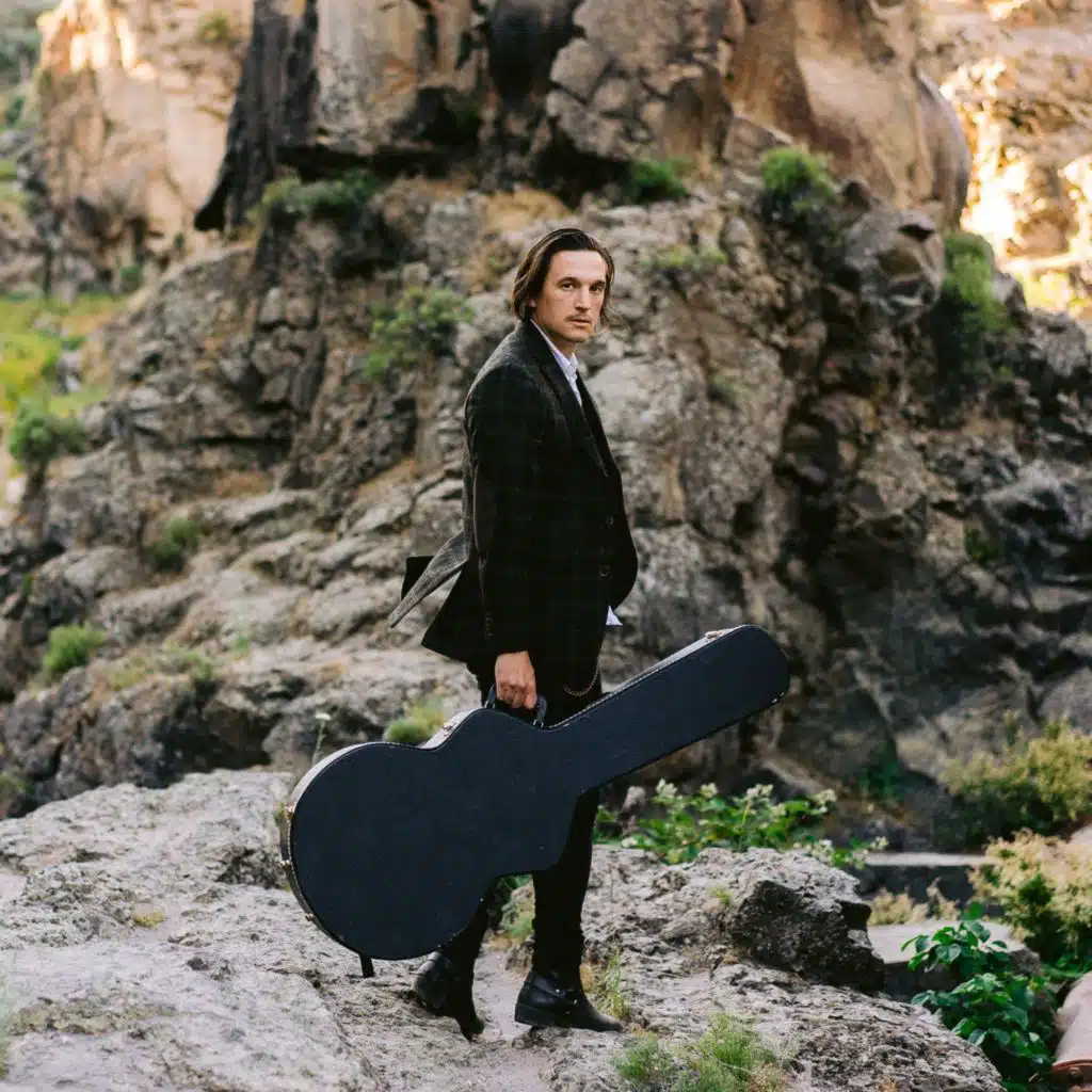 The Kitchen Song (Live Acoustic)