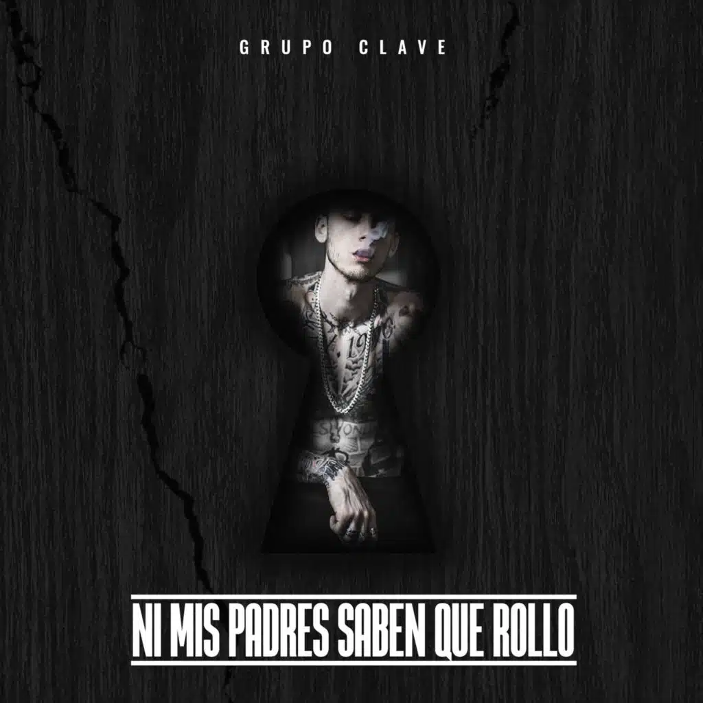 Ni Mis Padres Saben Que Rollo (En Vivo)