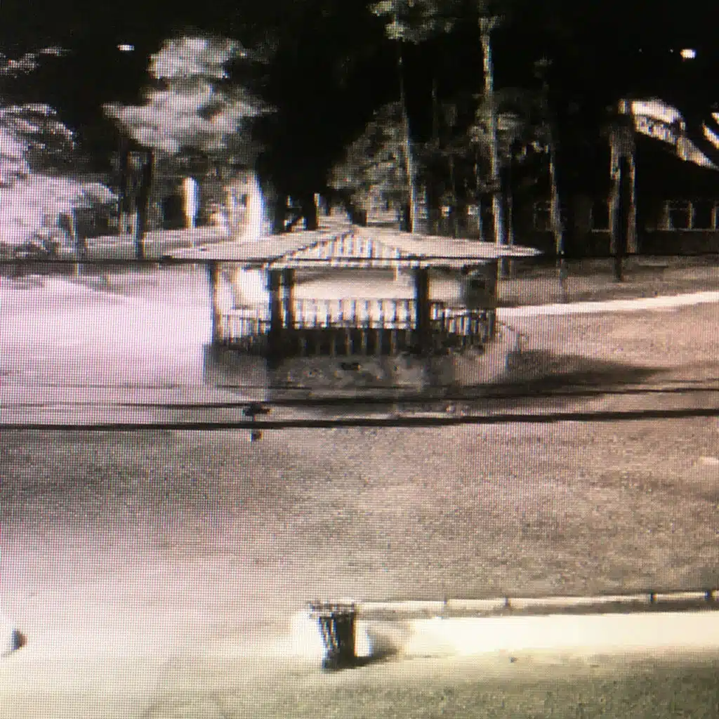 Aqui (feat. Ro Fonseca)