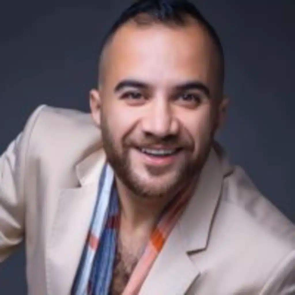 على ناصية العالم