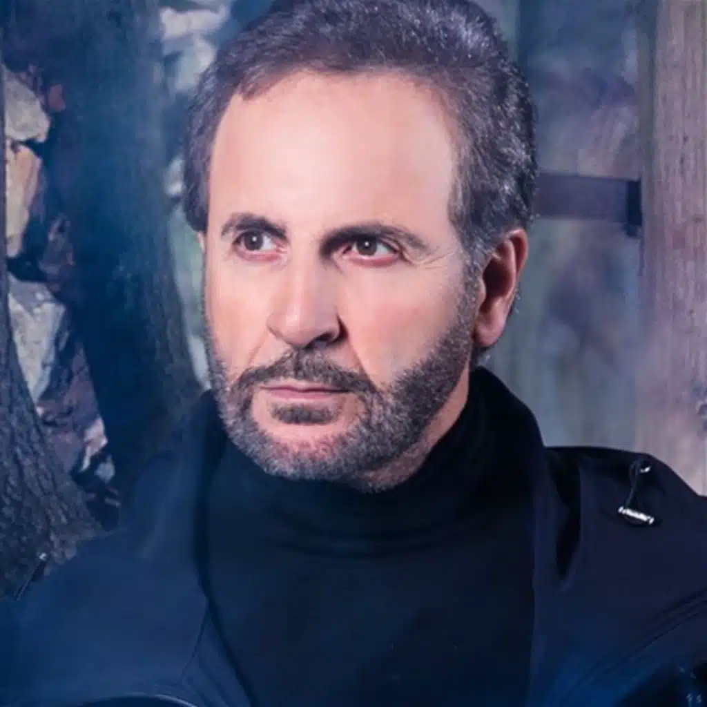 غريبين و ليل