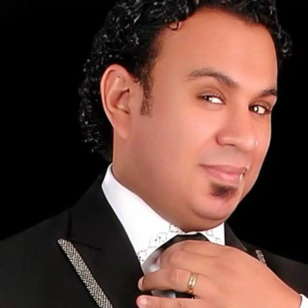 وش تاني (أغنية المسلسل)