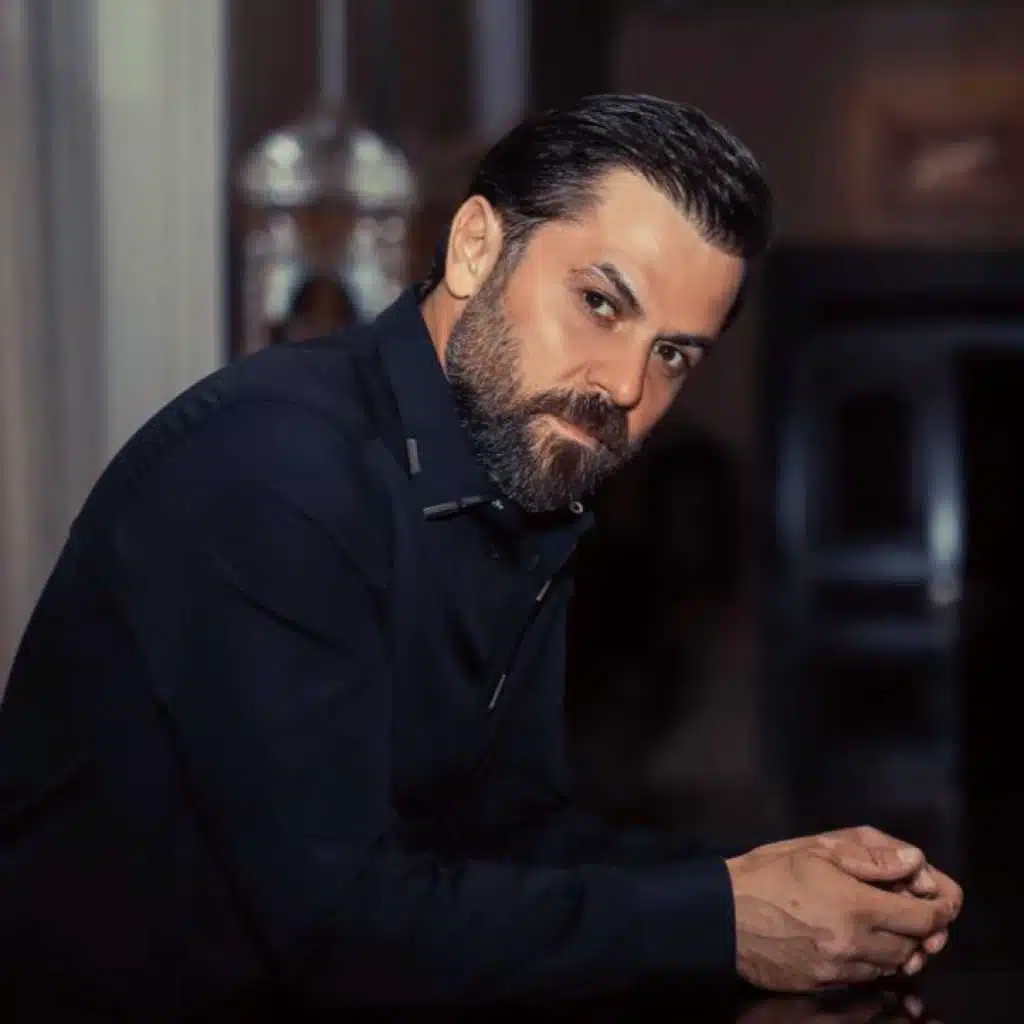 ما انتهى العالم