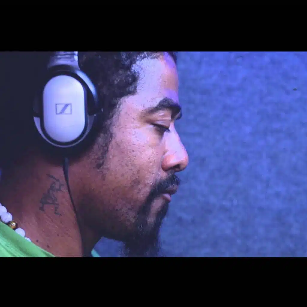 Lazulj El (feat. Smith)