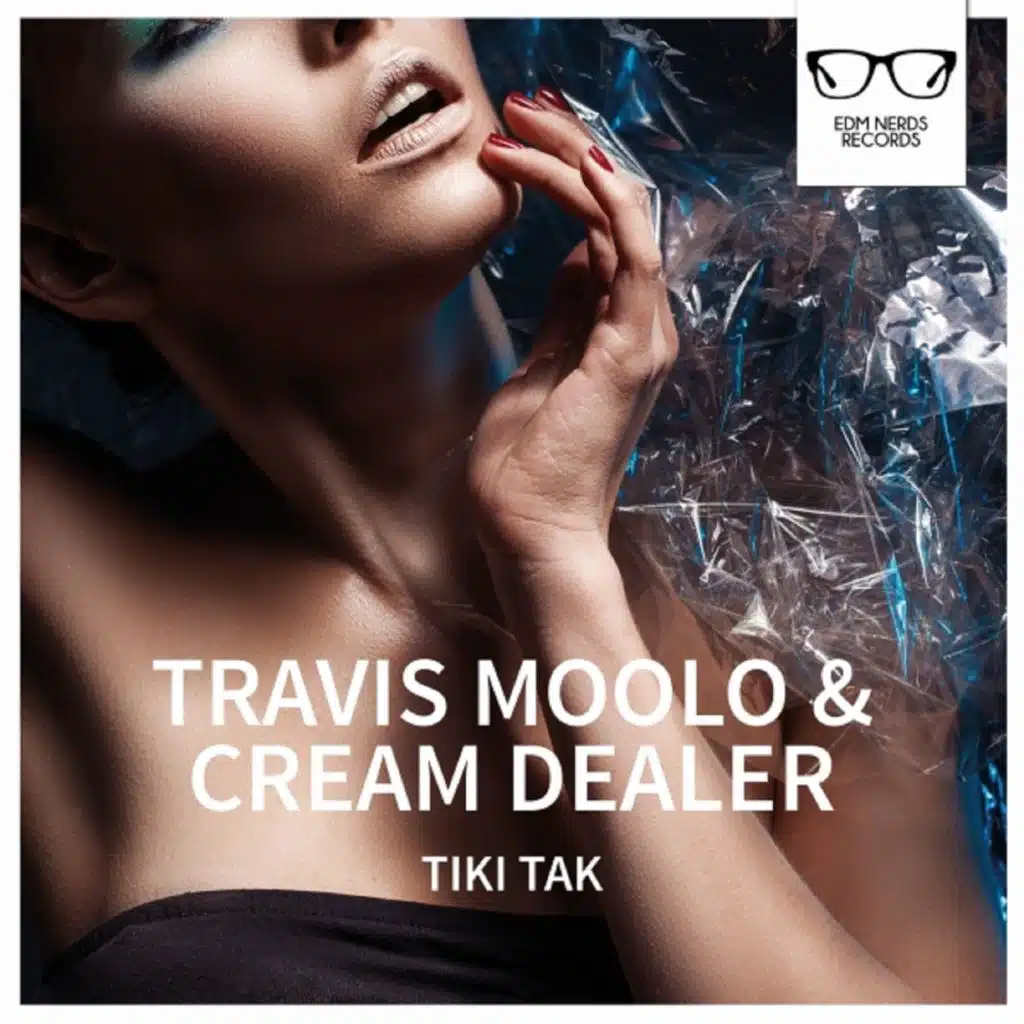 Travis Moolo & Cream Dealer