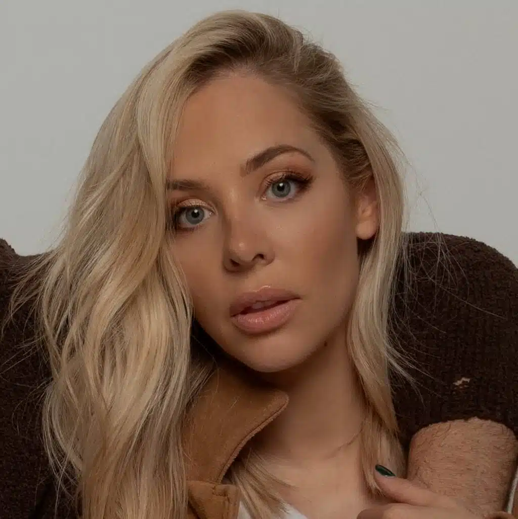 MacKenzie Porter