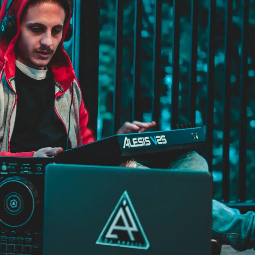 بالبنط العريض