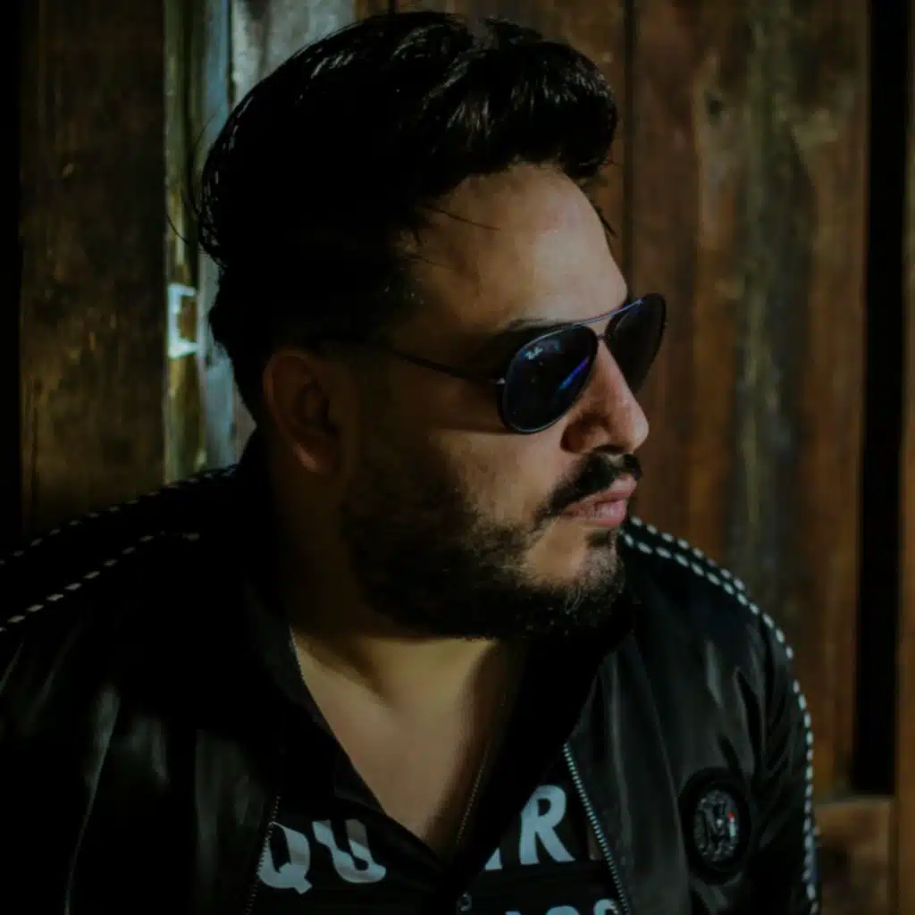 ابعدني يارب