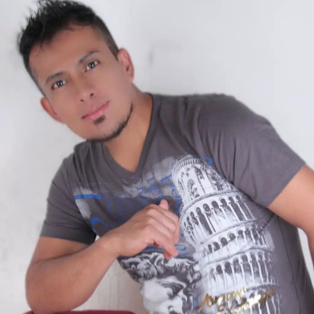 Bailando Mi Sanjuanito