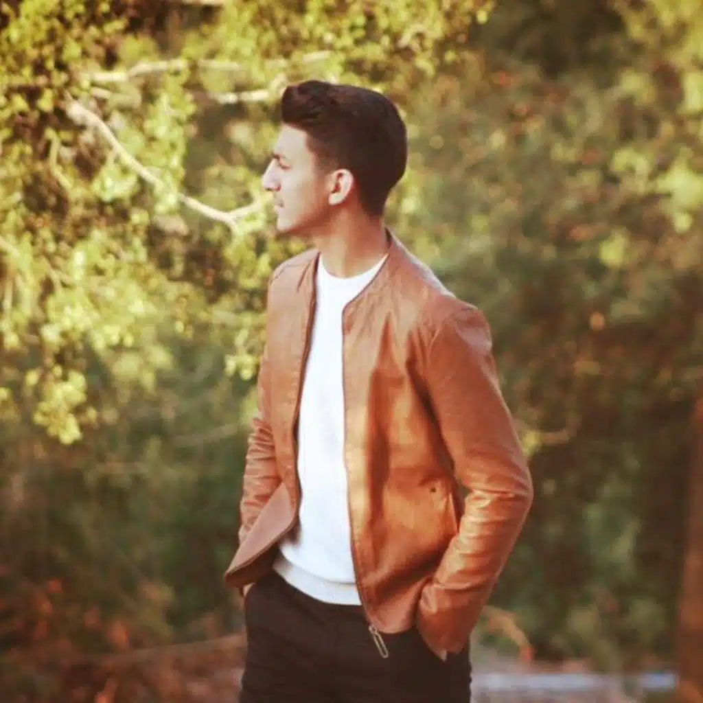 خلصت الحكاية - مكسورين من جوا - رح ترجعي