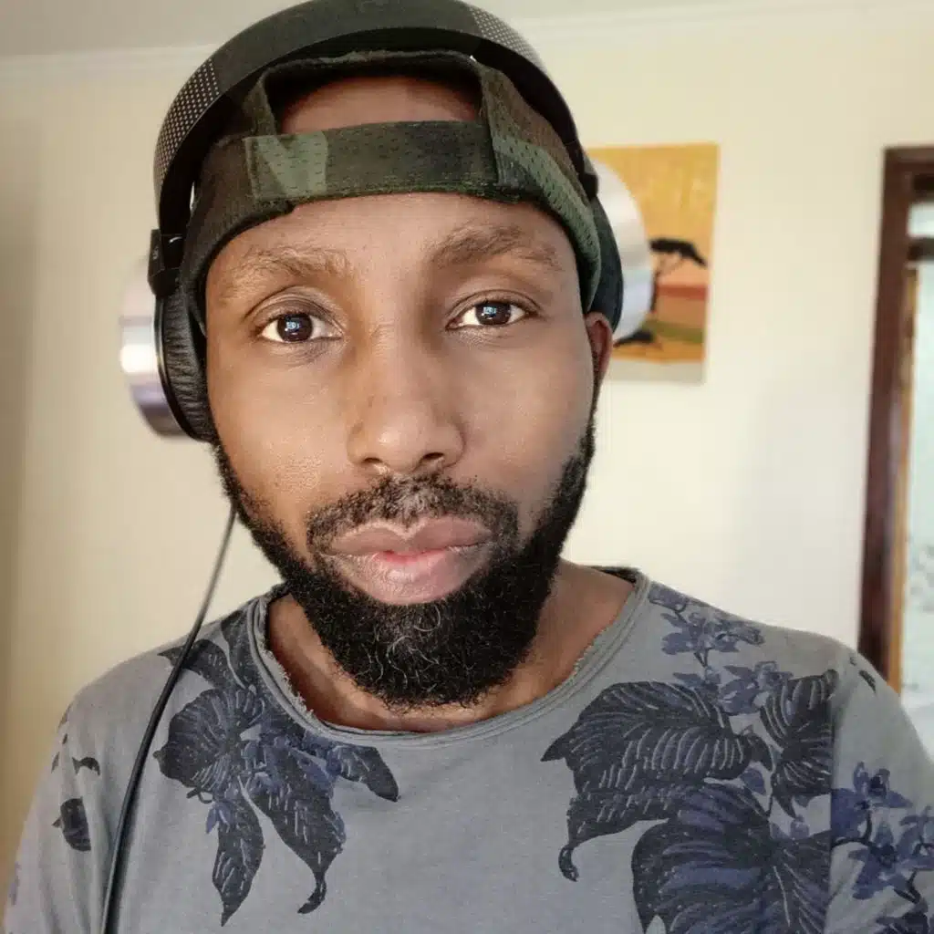 The Play House (feat. DJ Moz), Vol. 1