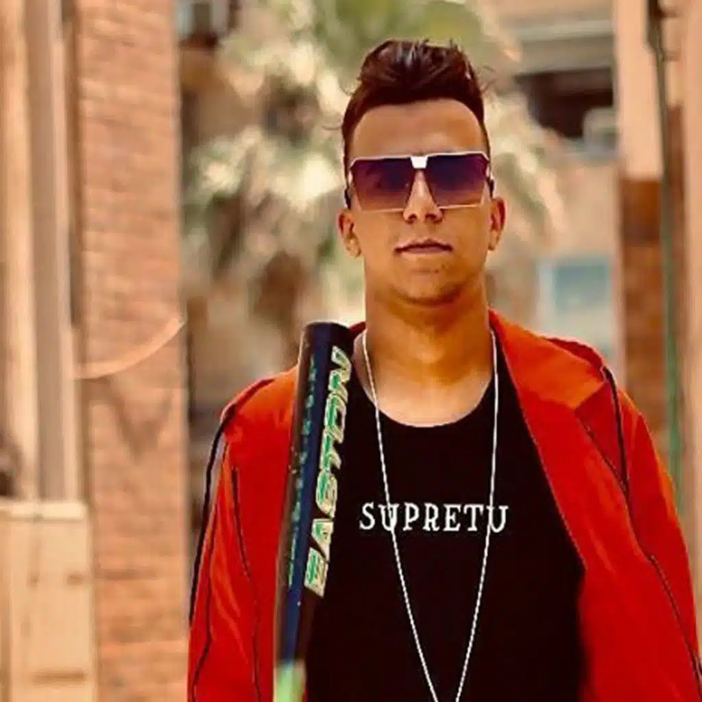 عاركه بأولى