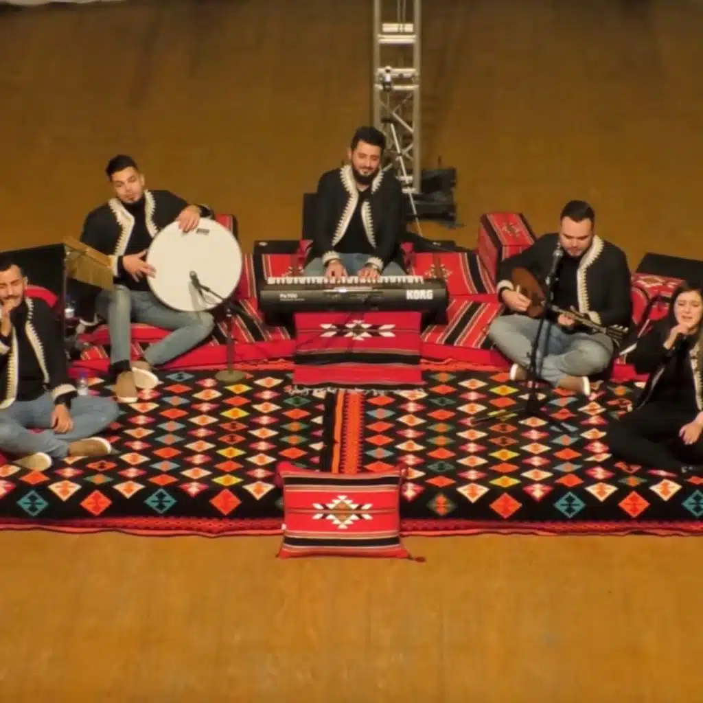 دلعونات من منظور آخر (لايف)