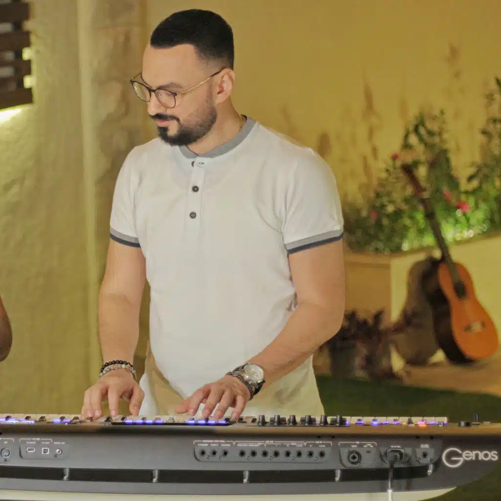 م البدايه(مع خالد حلمي)