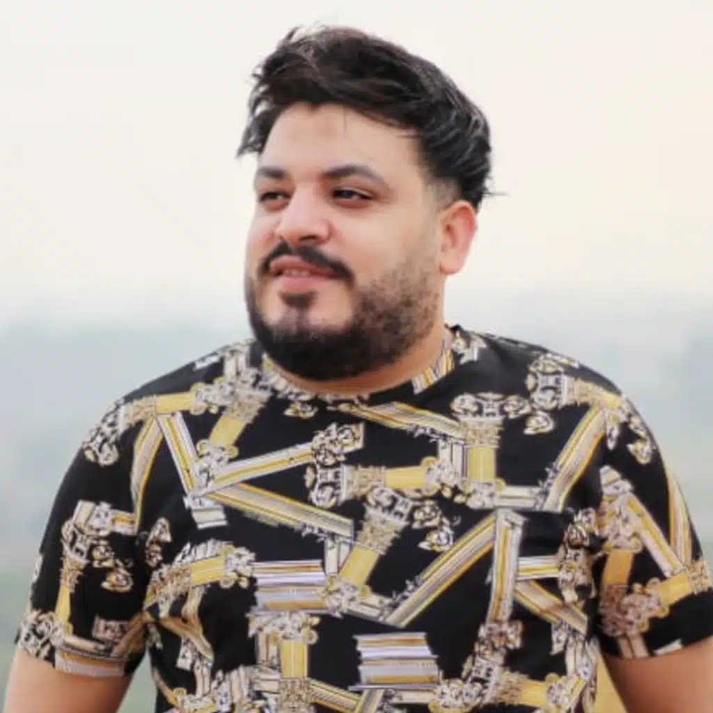 ضربتي بموته