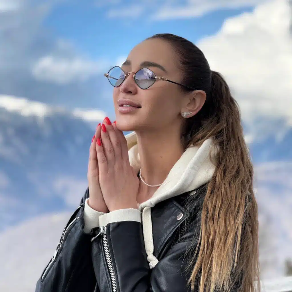 Ольга Бузова