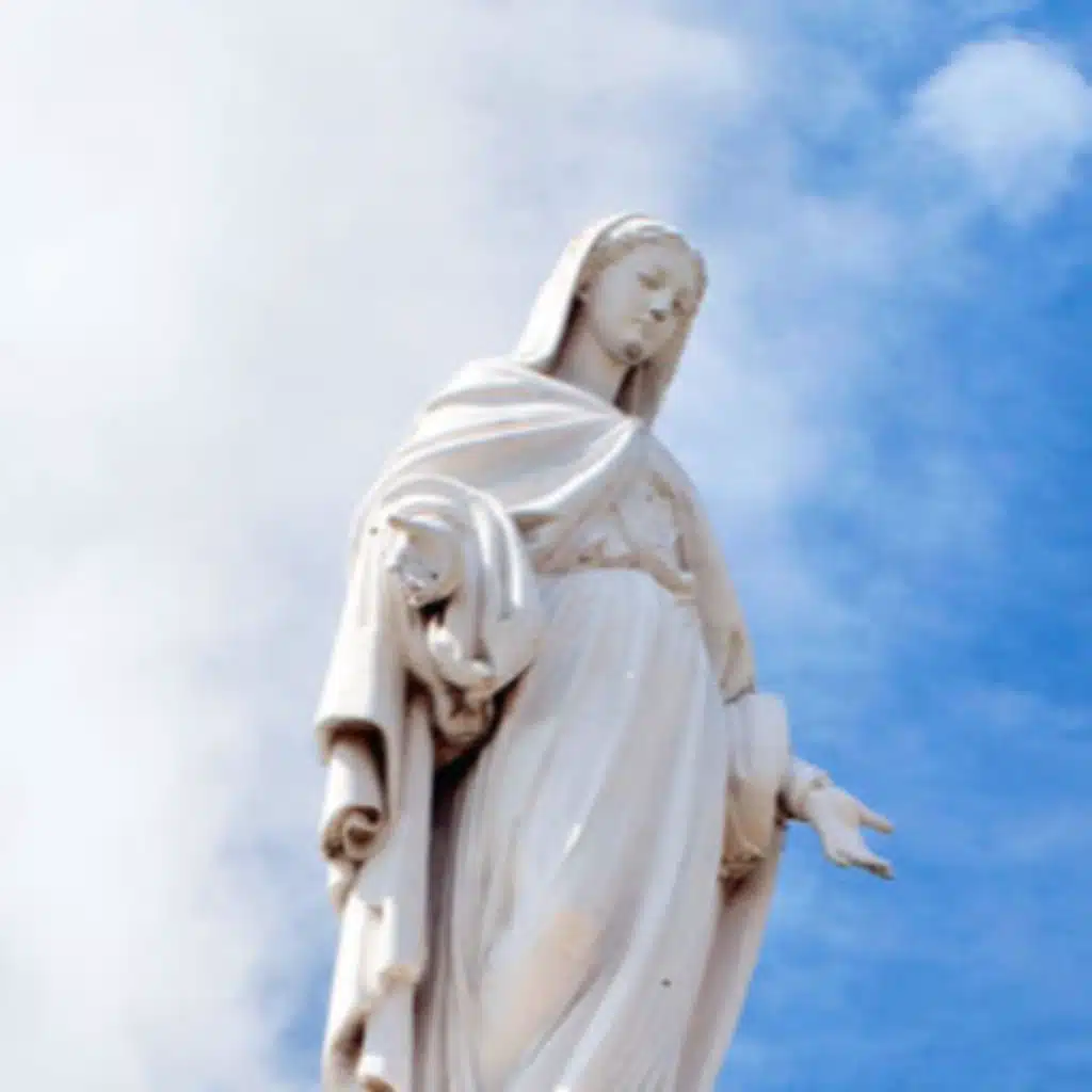 أيتها البتول