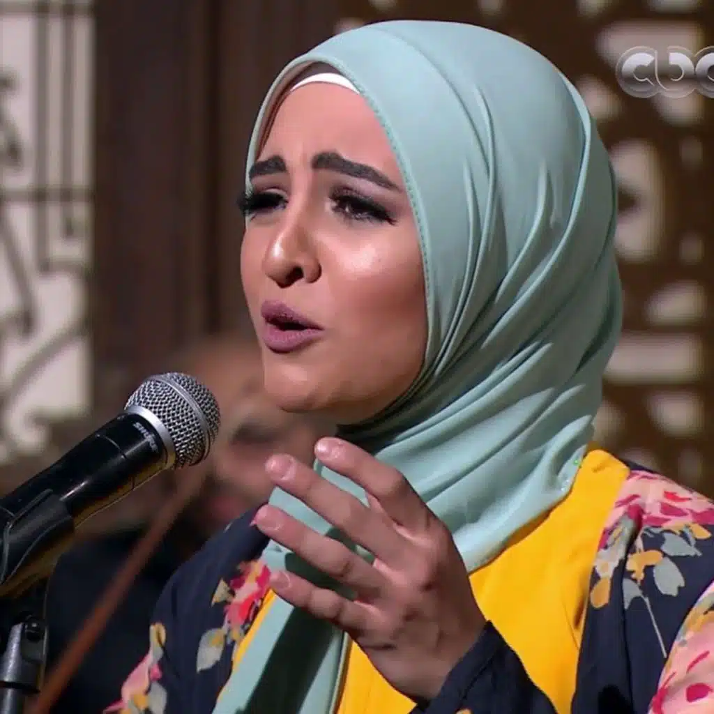 لسه بنحلم(مع هلا رشدى)