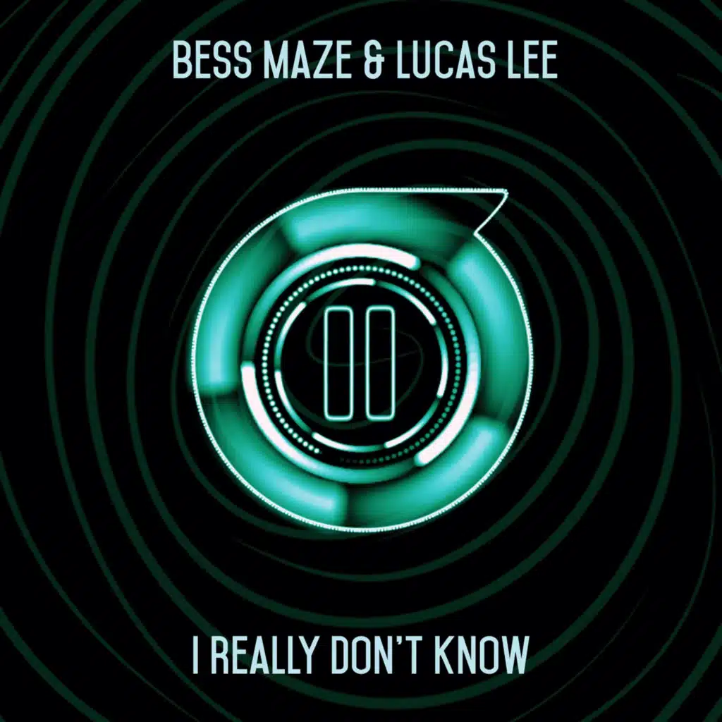 Bess Maze, Lucas Lee