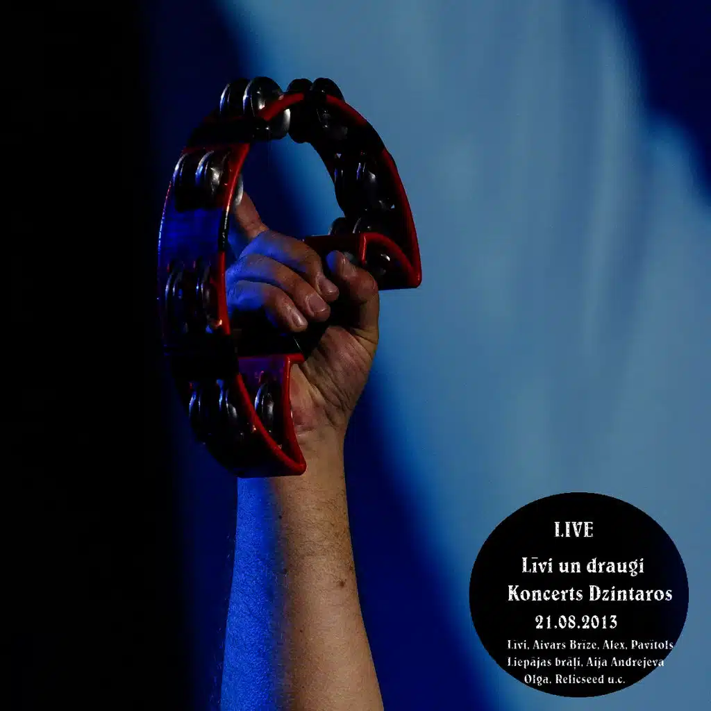 Koncerts "Nezāles neiznīkst" Dzintaru koncertzālē