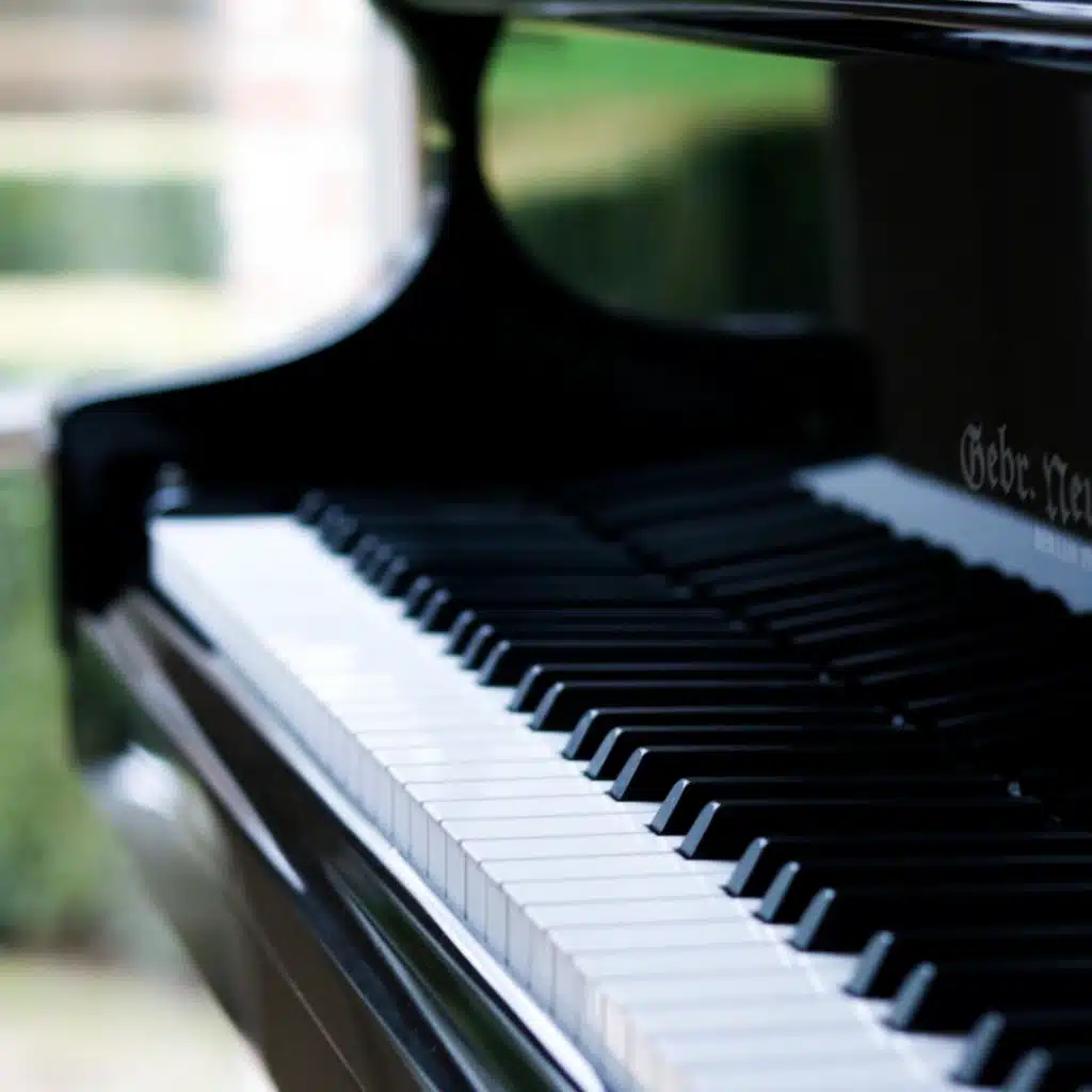 Chopin : Nocturnes 10 In A Flat Major Op.32-1