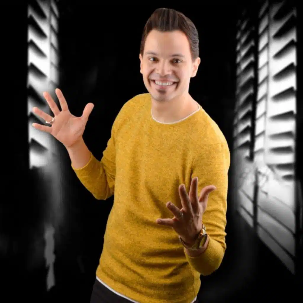 يا مجنن العاقلين