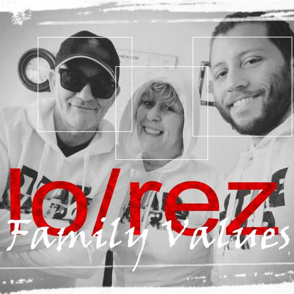 News (feat. Micaela Grandi)