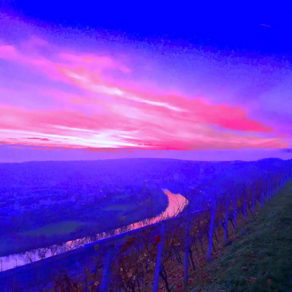 Beautiful Love (feat. LoFiLu)