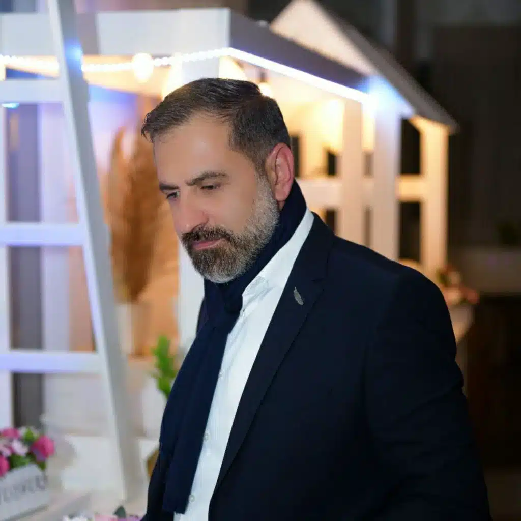 لاقيني لاقيني