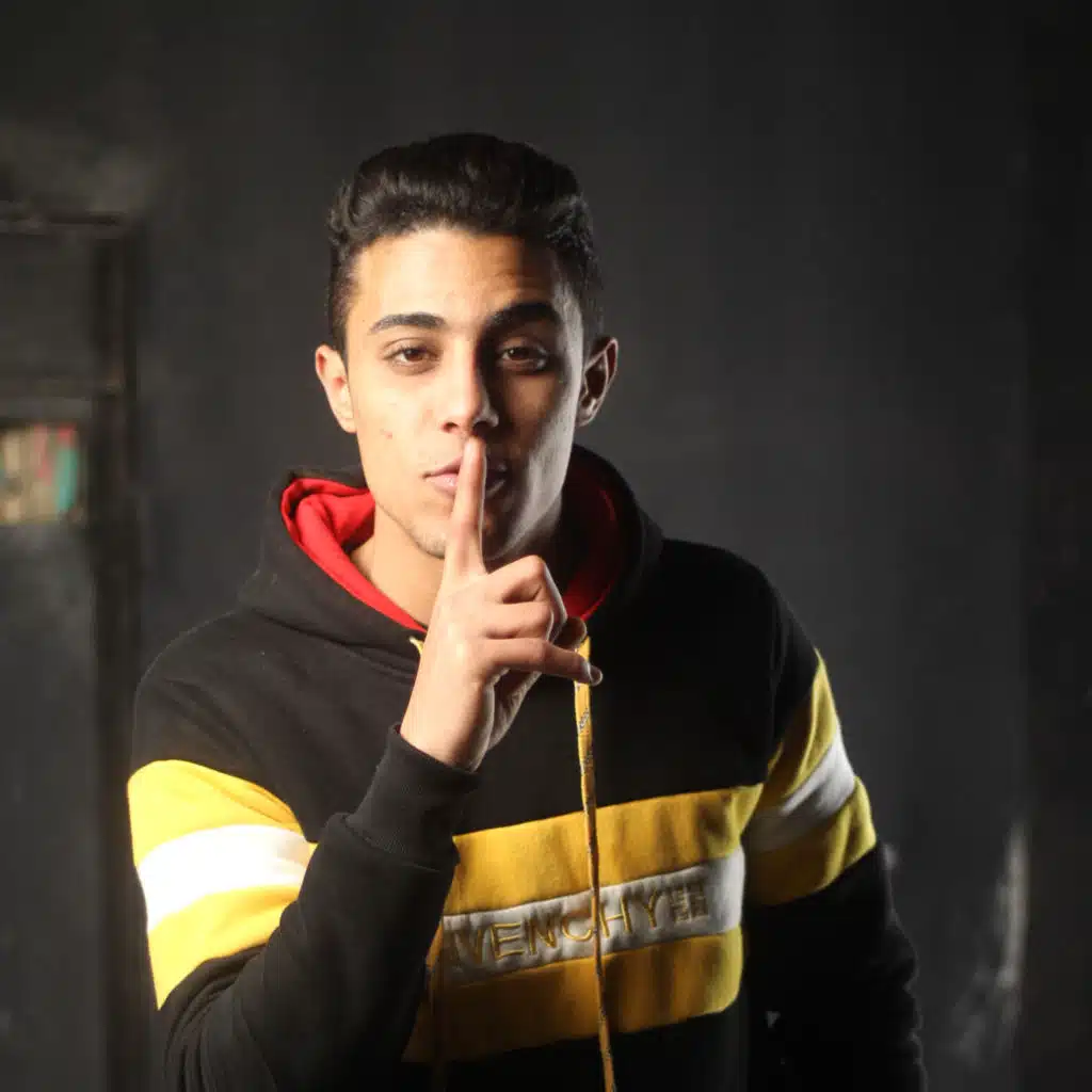 انسيني يا نور عيني(مع Mody Amin)