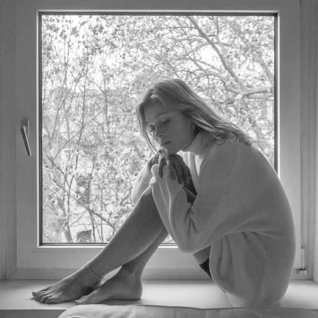 Late Nights (feat. anaïs)