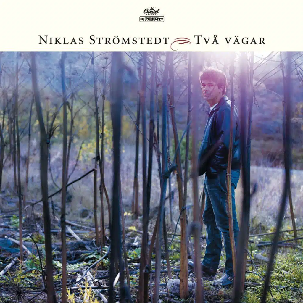 Långt ifrån varann men hand i hand