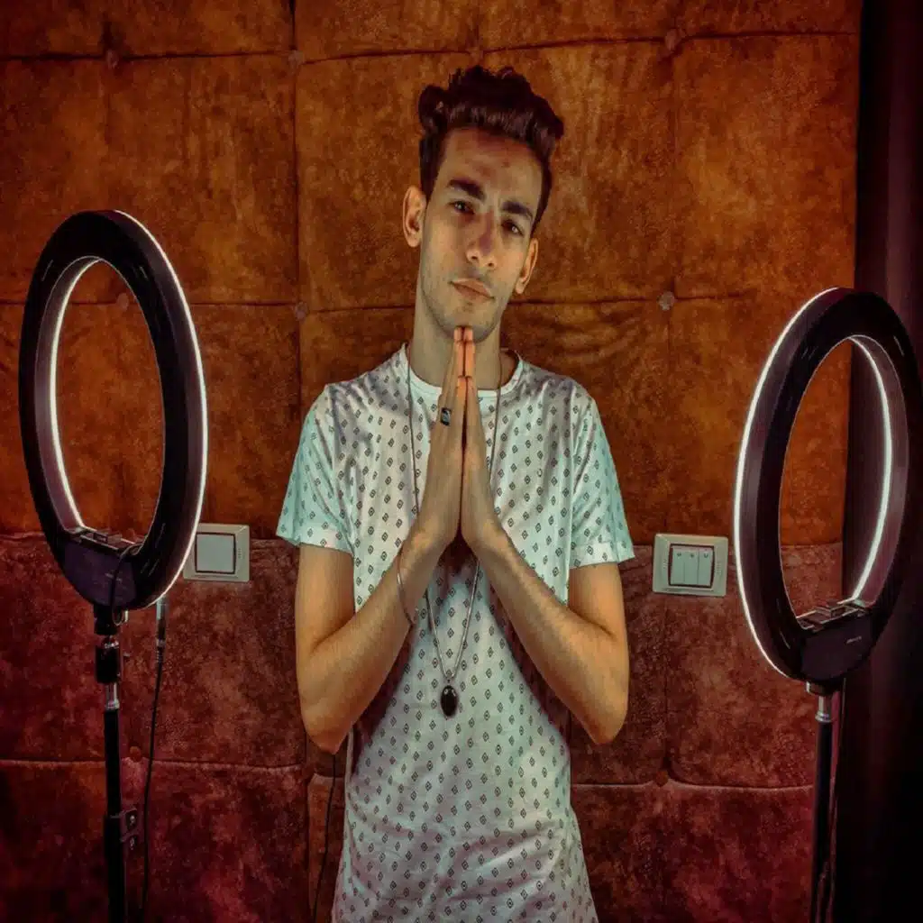 خرطوش علي وش الظالم