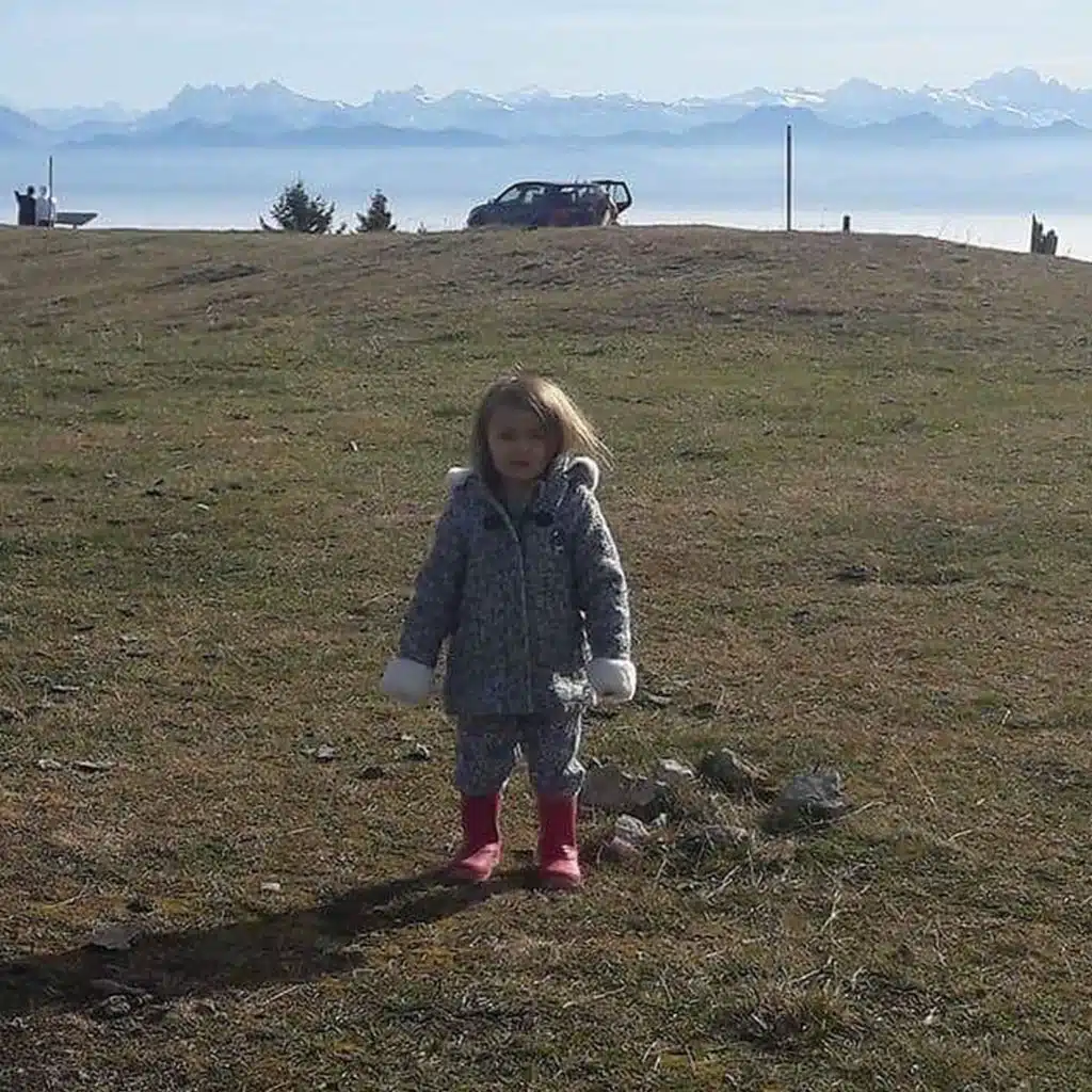 Whisky Trench Riders