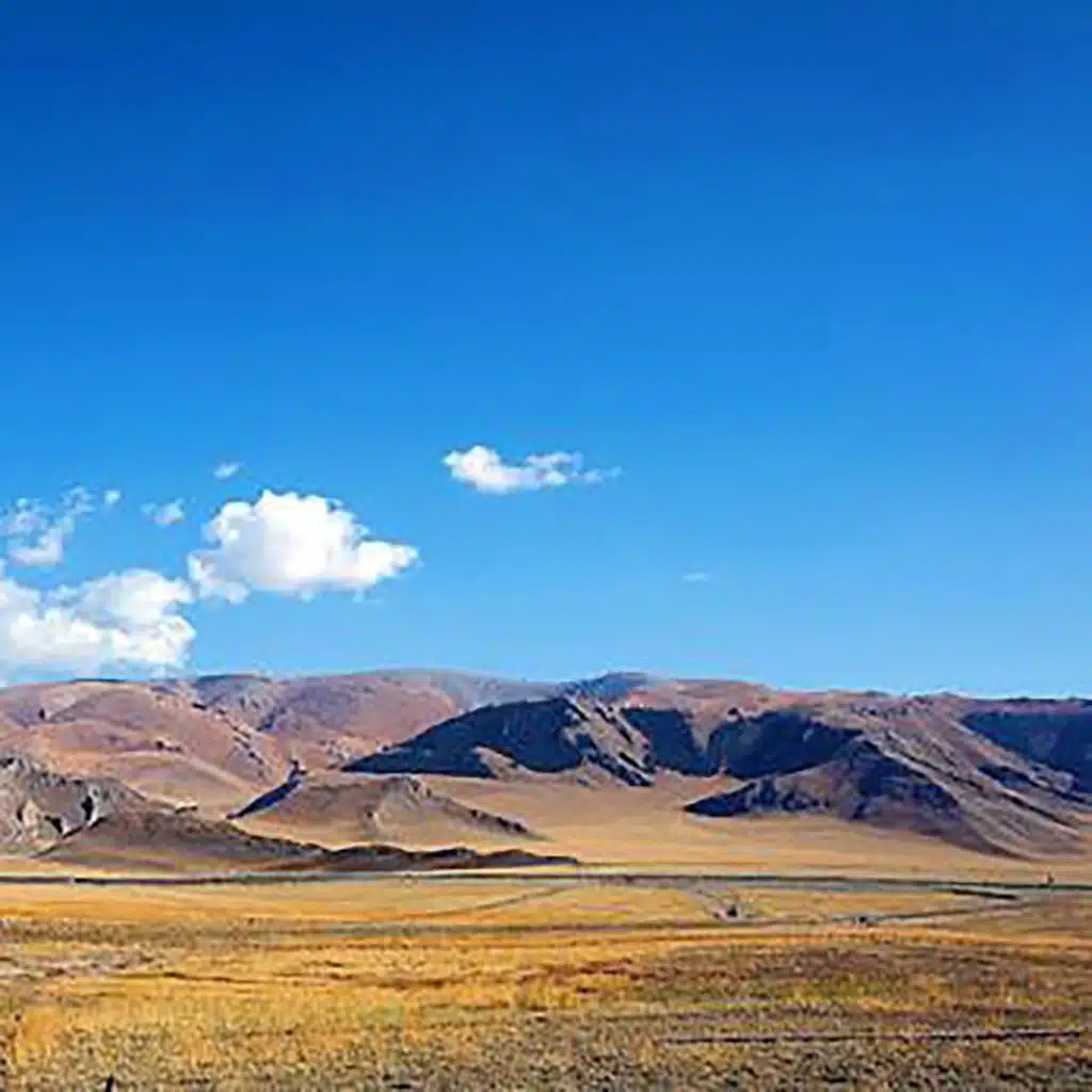 西出阿拉山