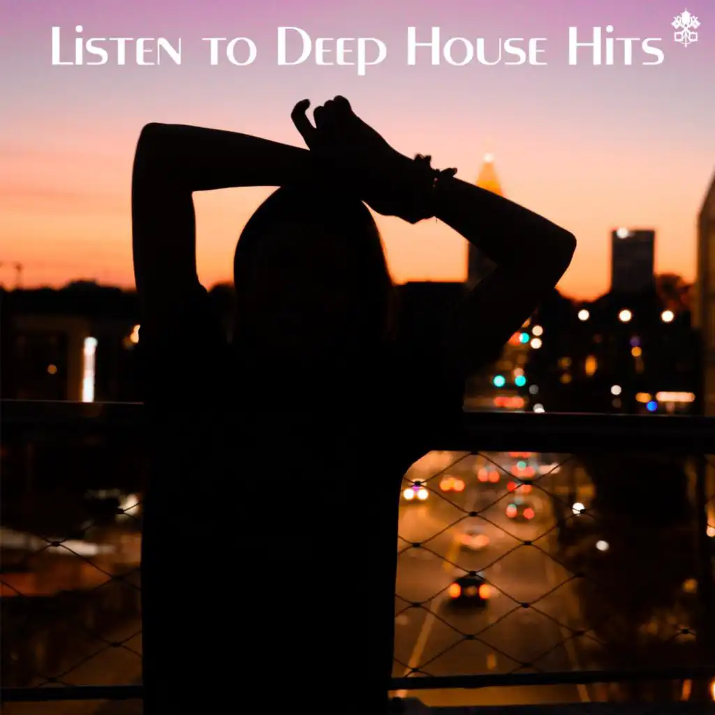 Listen to Deep House Hits