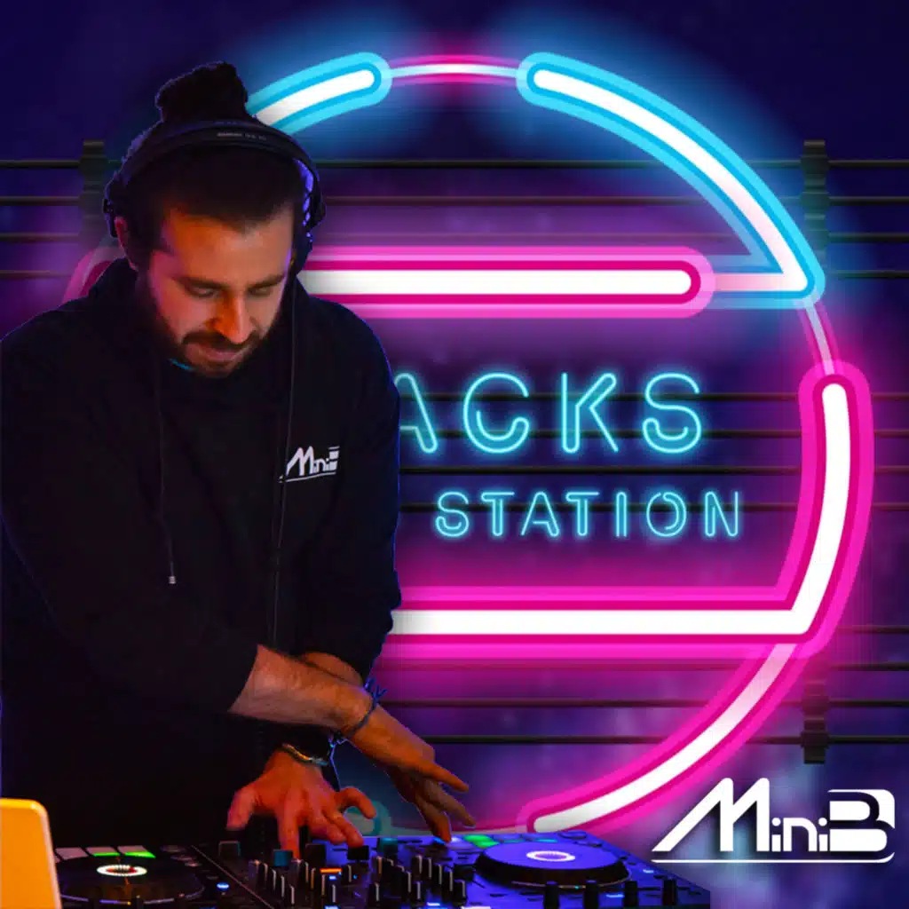 ميني بي ع هوا تراكس راديو ستايشن - 1