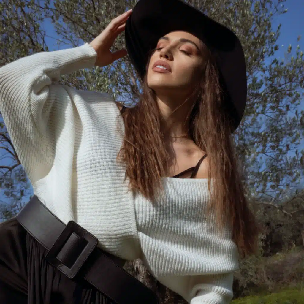 فاضي شوية  (COVER)