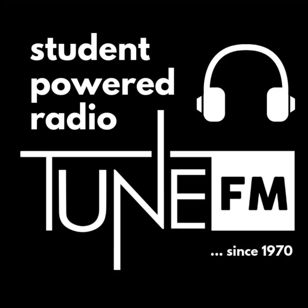 TUNEFM - UNIVERSITY OF NEW ENGLAND