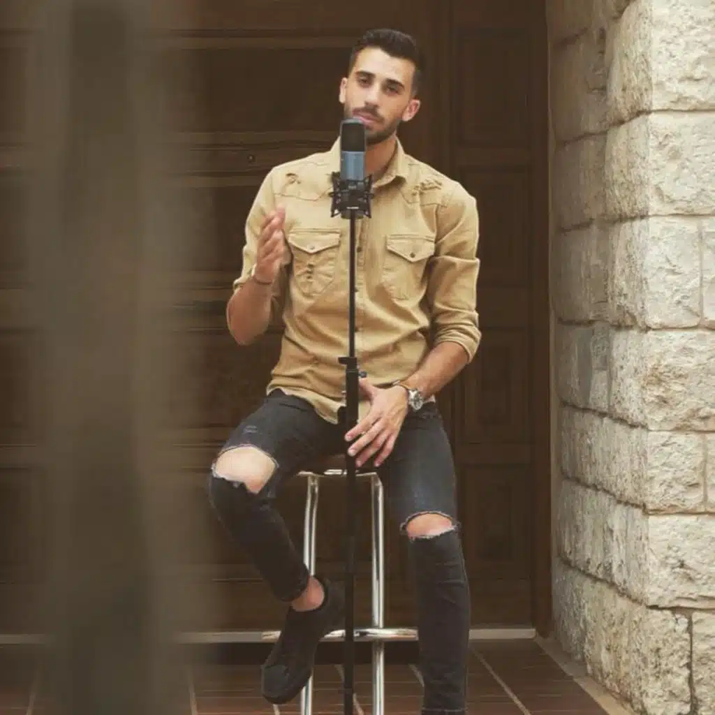 هذه أنت و هذا أنا