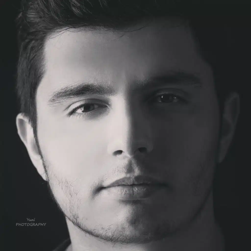 اشوف فيك يوم _يا جميلتي