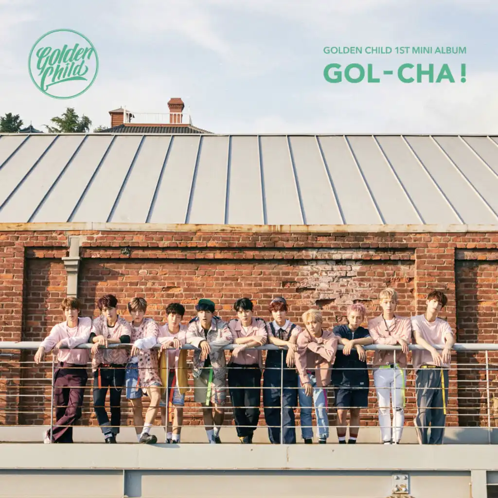 1st Mini Album [Gol-Cha!]