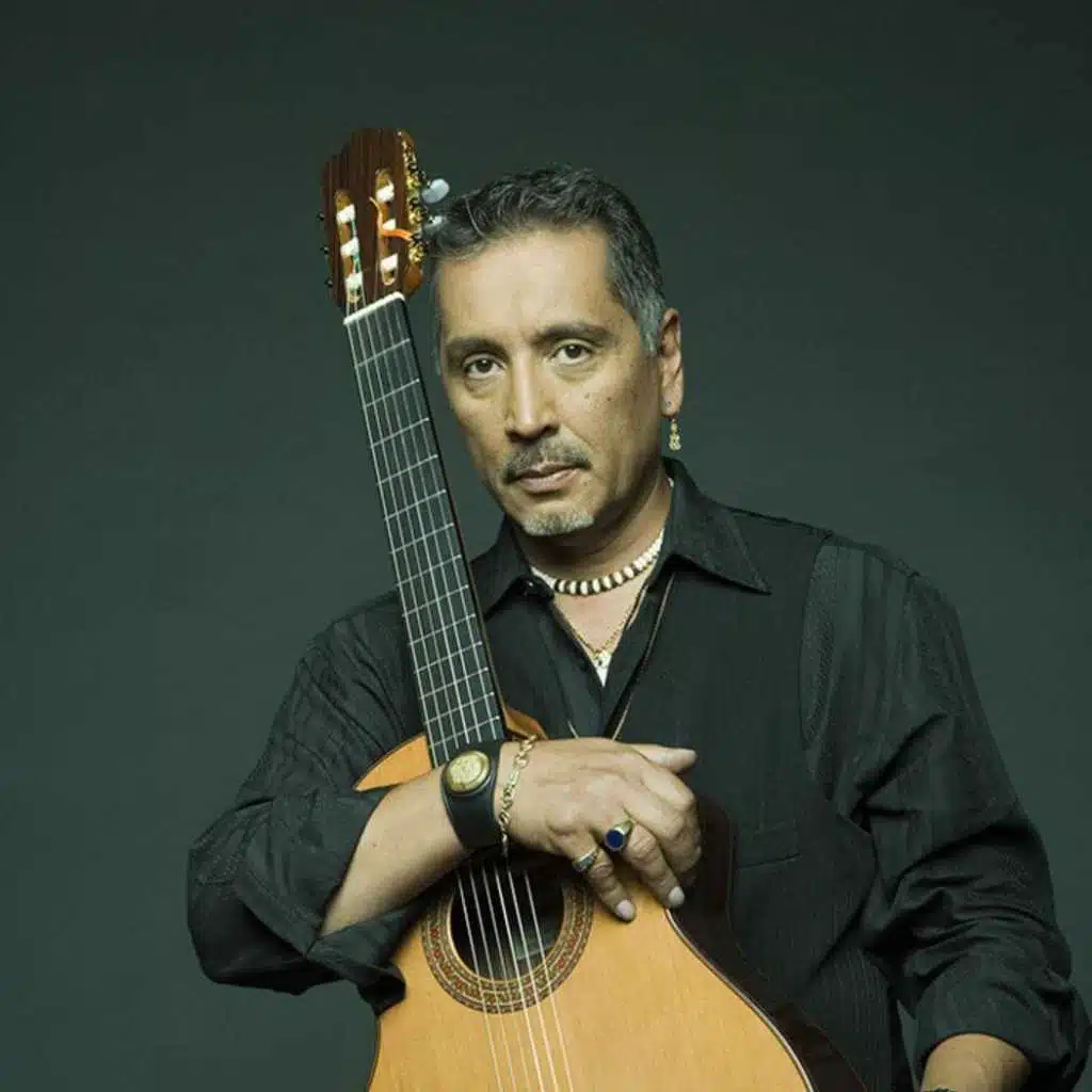 Oscar López