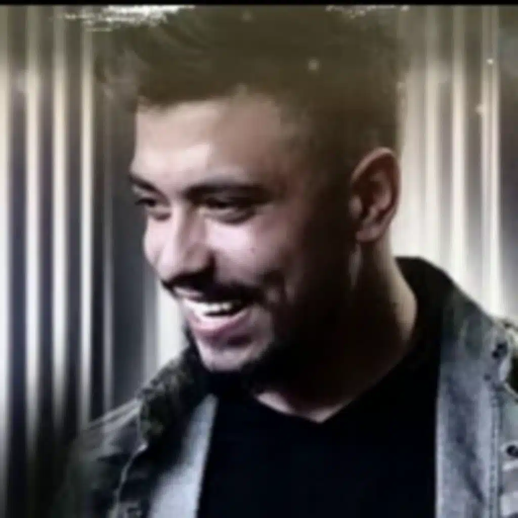 قالو خطبتي يا قطة