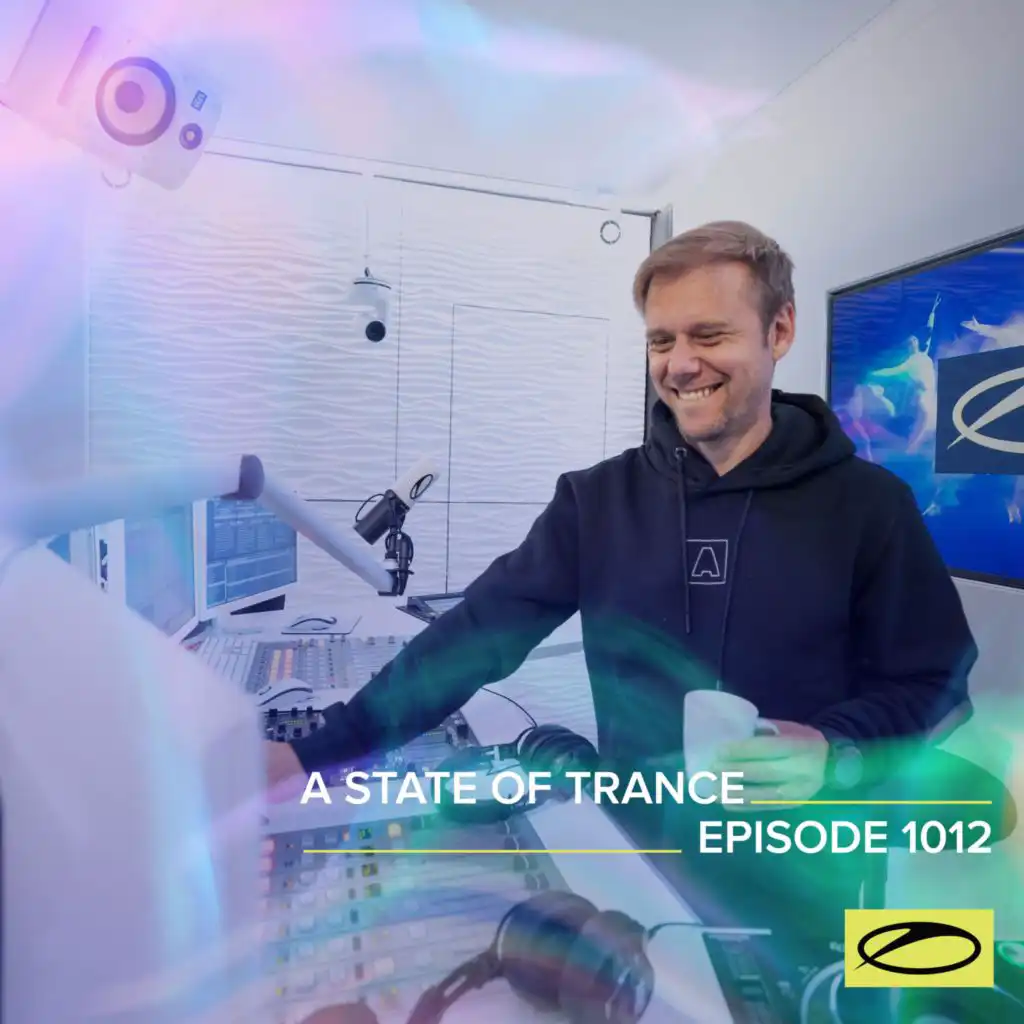 Stardust & Madness (ASOT 1012) [feat. Giuseppe de Luca]