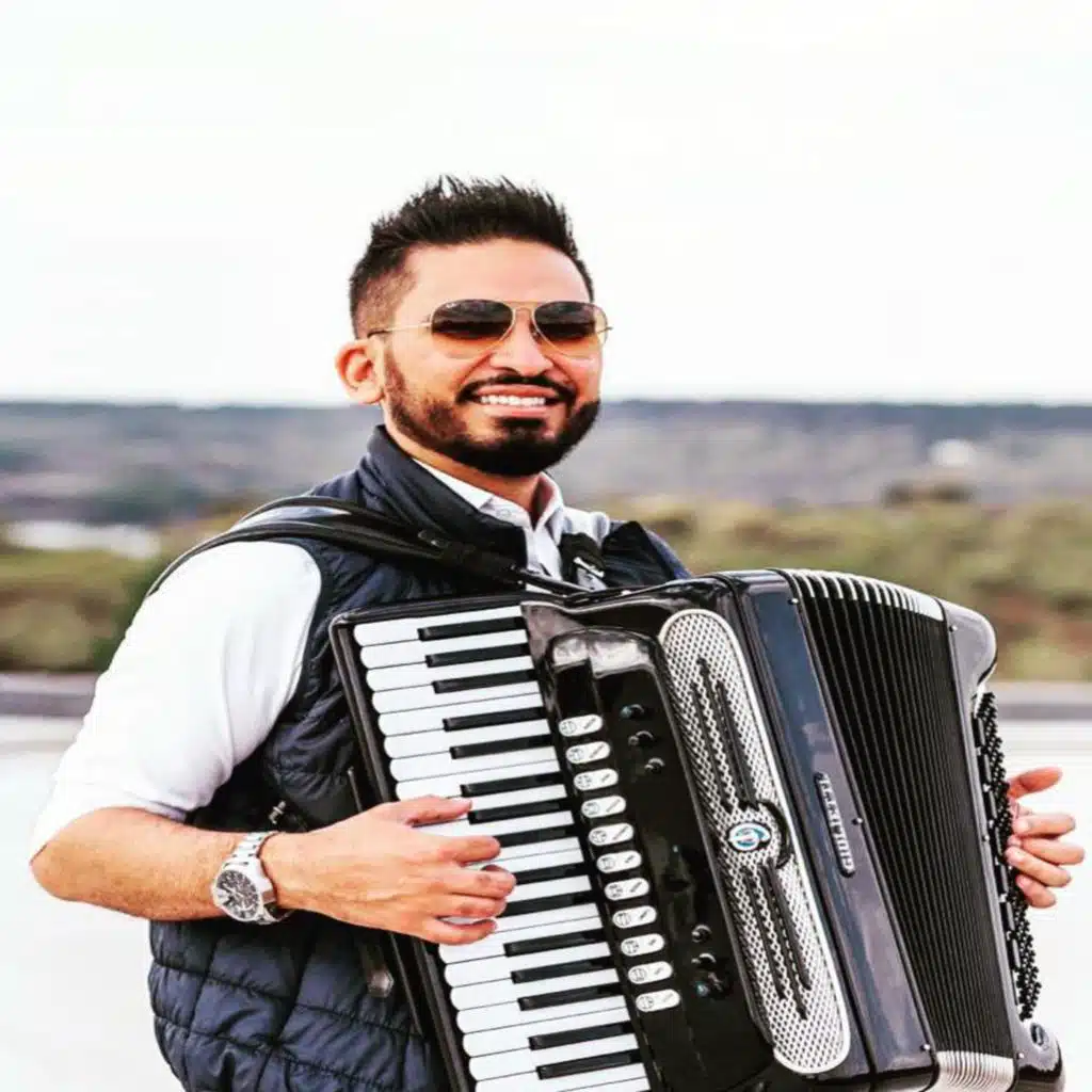 Eu Preciso Te Encontrar